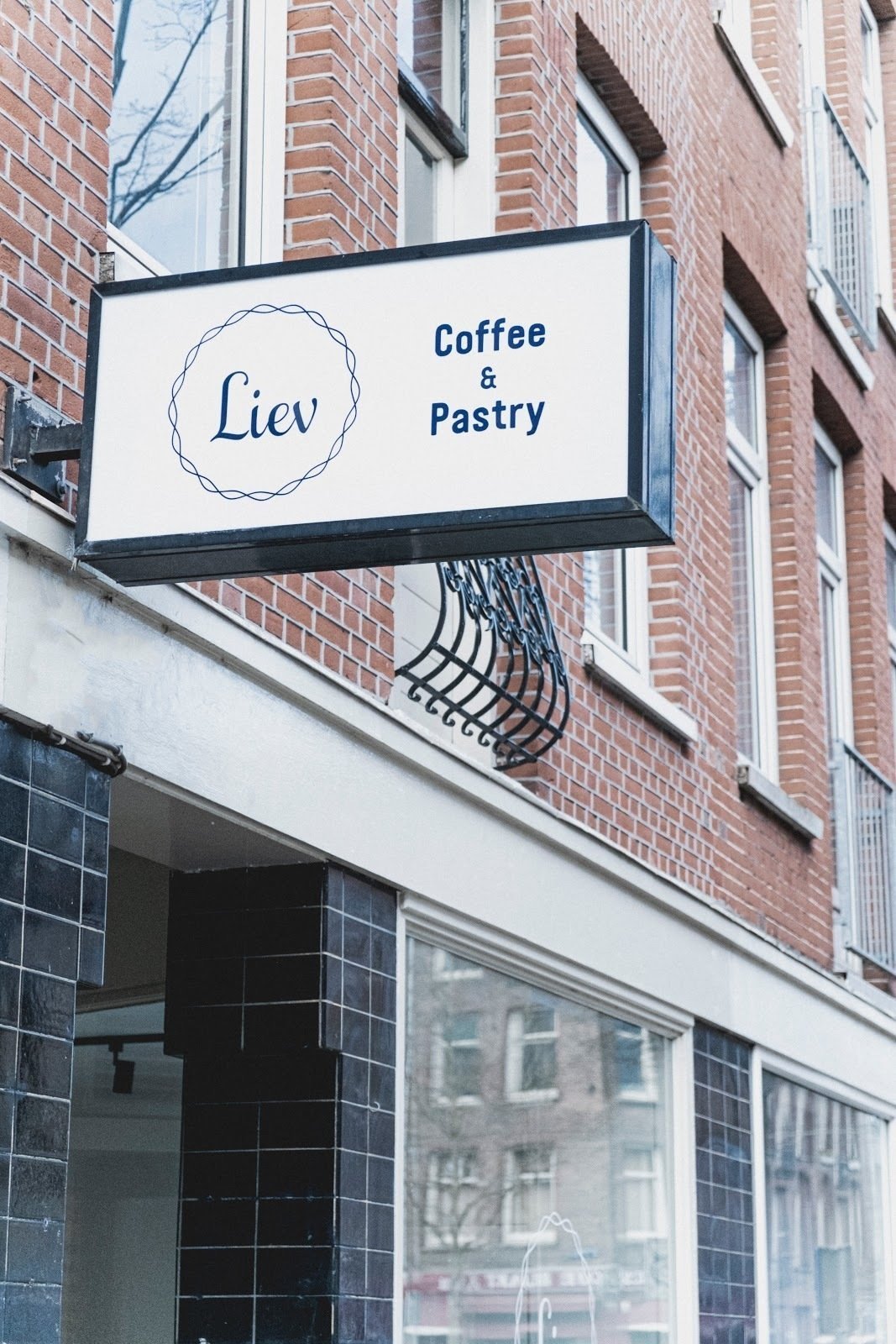 Liev Coffee Pastry A Work Friendly Place In Amsterdam